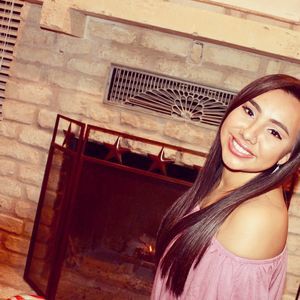 Meet your Posher, Sophia